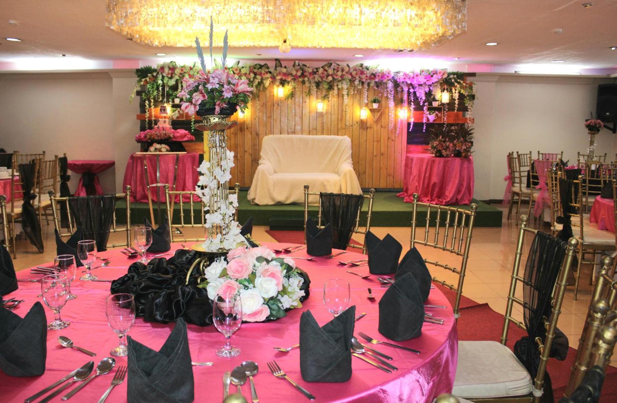 מנילה Rosas Garden Hotel מראה חיצוני תמונה