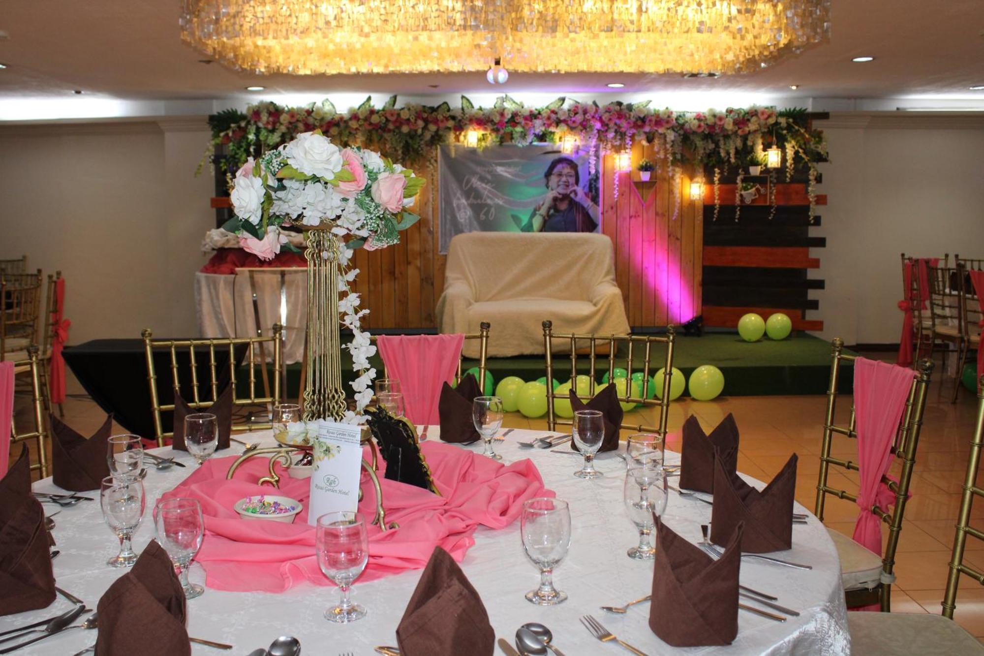 מנילה Rosas Garden Hotel מראה חיצוני תמונה