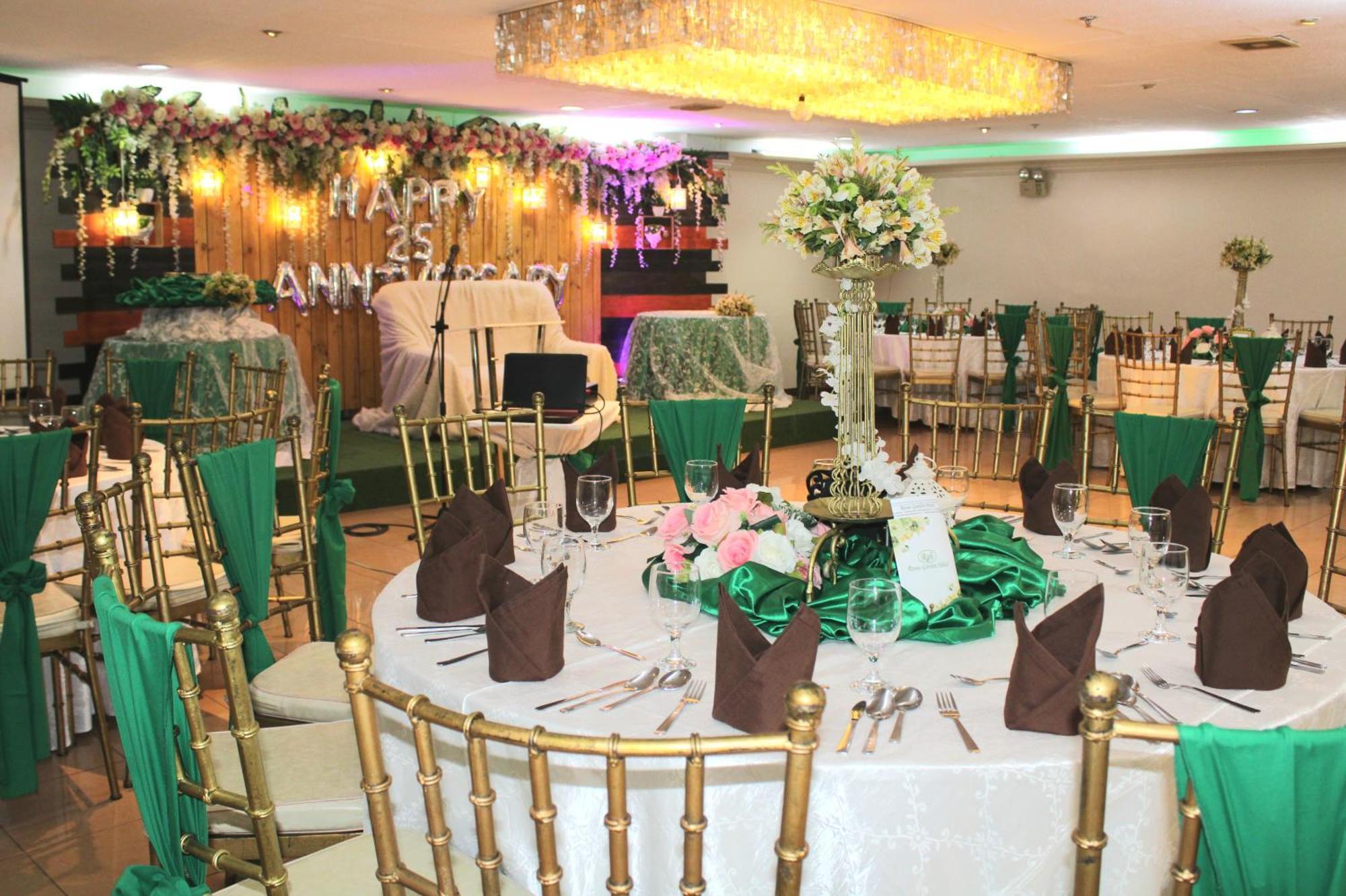 מנילה Rosas Garden Hotel מראה חיצוני תמונה
