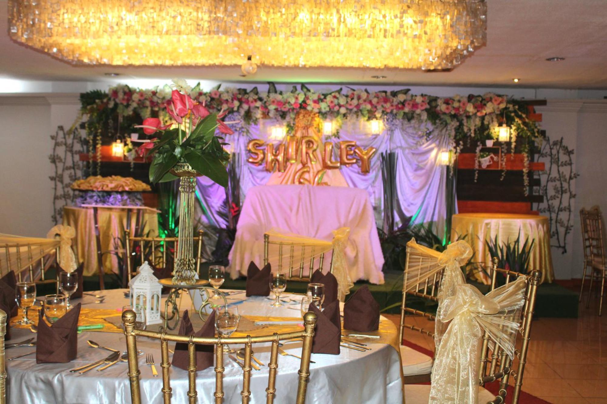 מנילה Rosas Garden Hotel מראה חיצוני תמונה