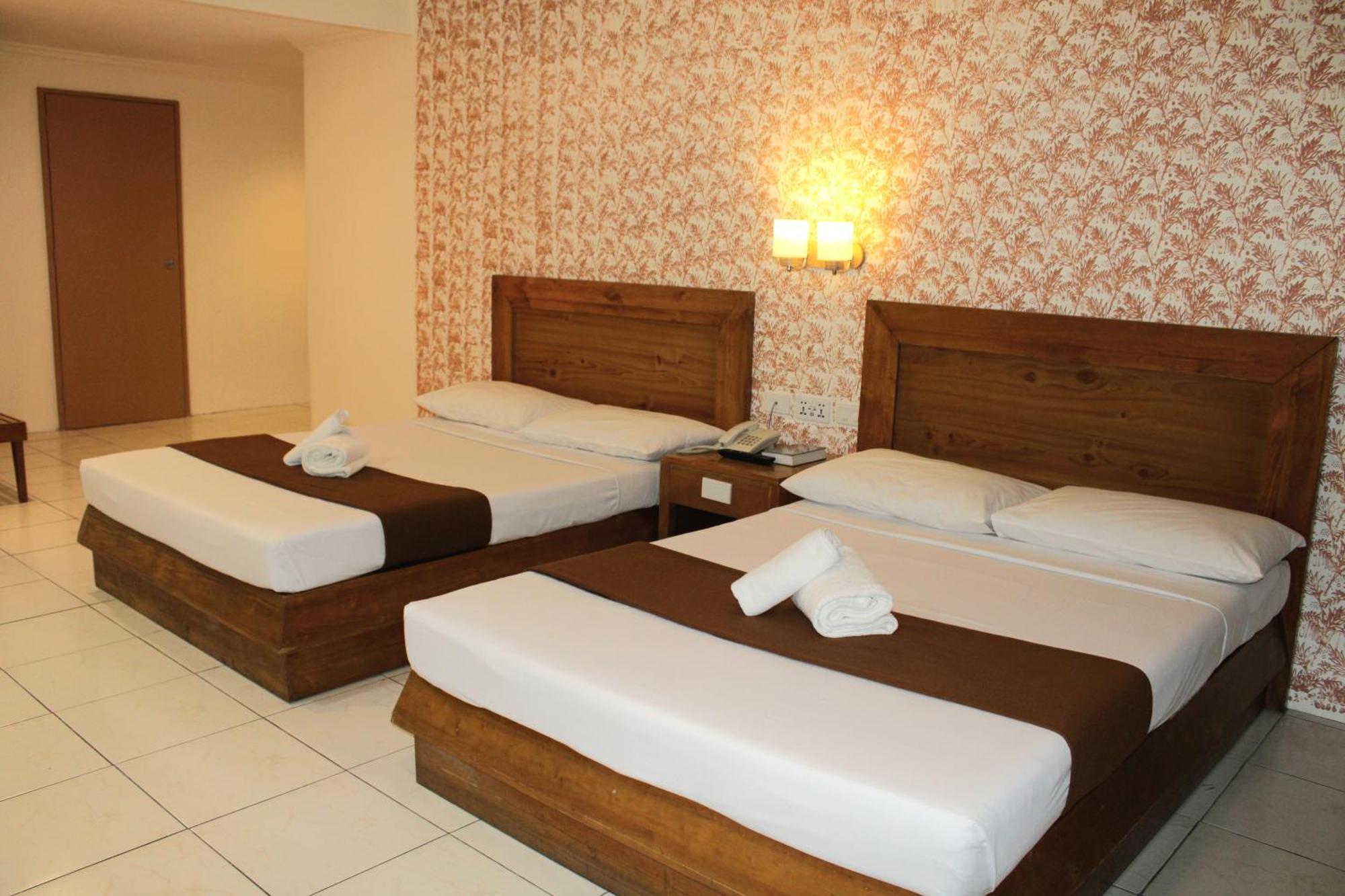 מנילה Rosas Garden Hotel מראה חיצוני תמונה