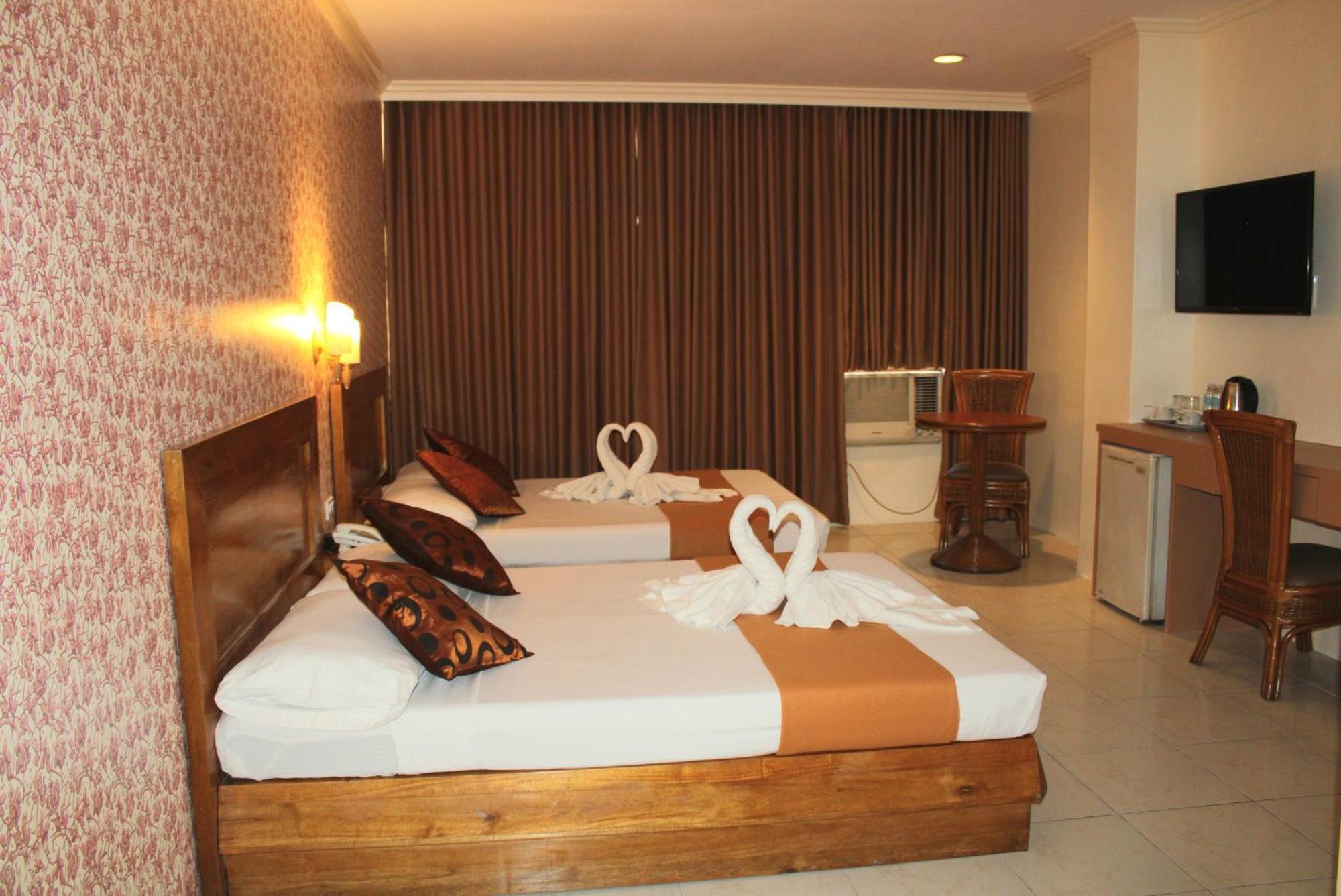 מנילה Rosas Garden Hotel מראה חיצוני תמונה