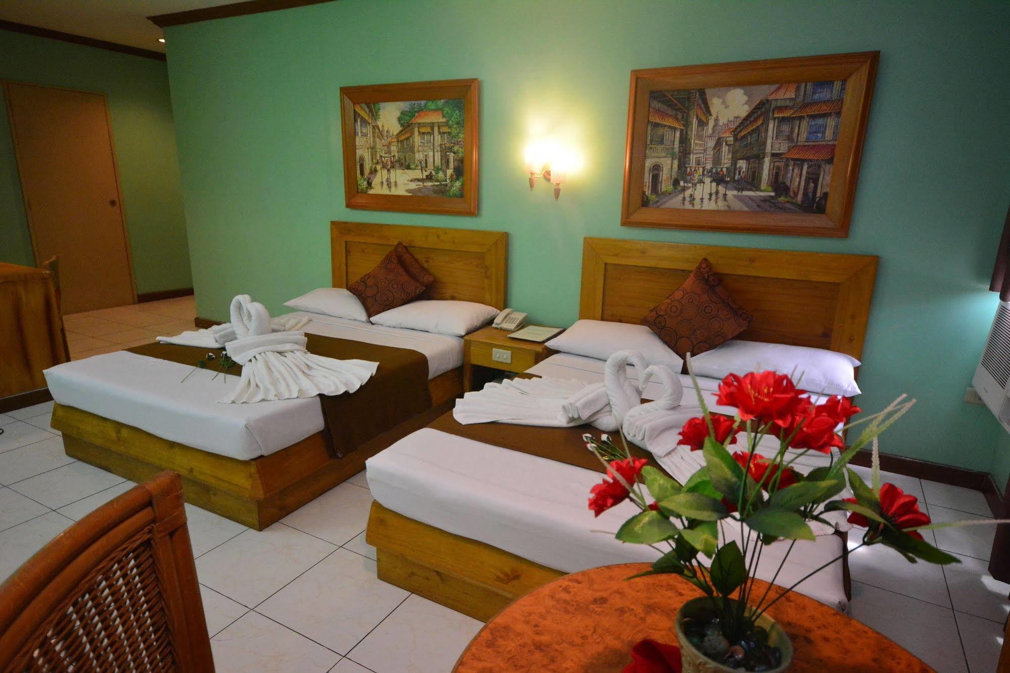 מנילה Rosas Garden Hotel מראה חיצוני תמונה