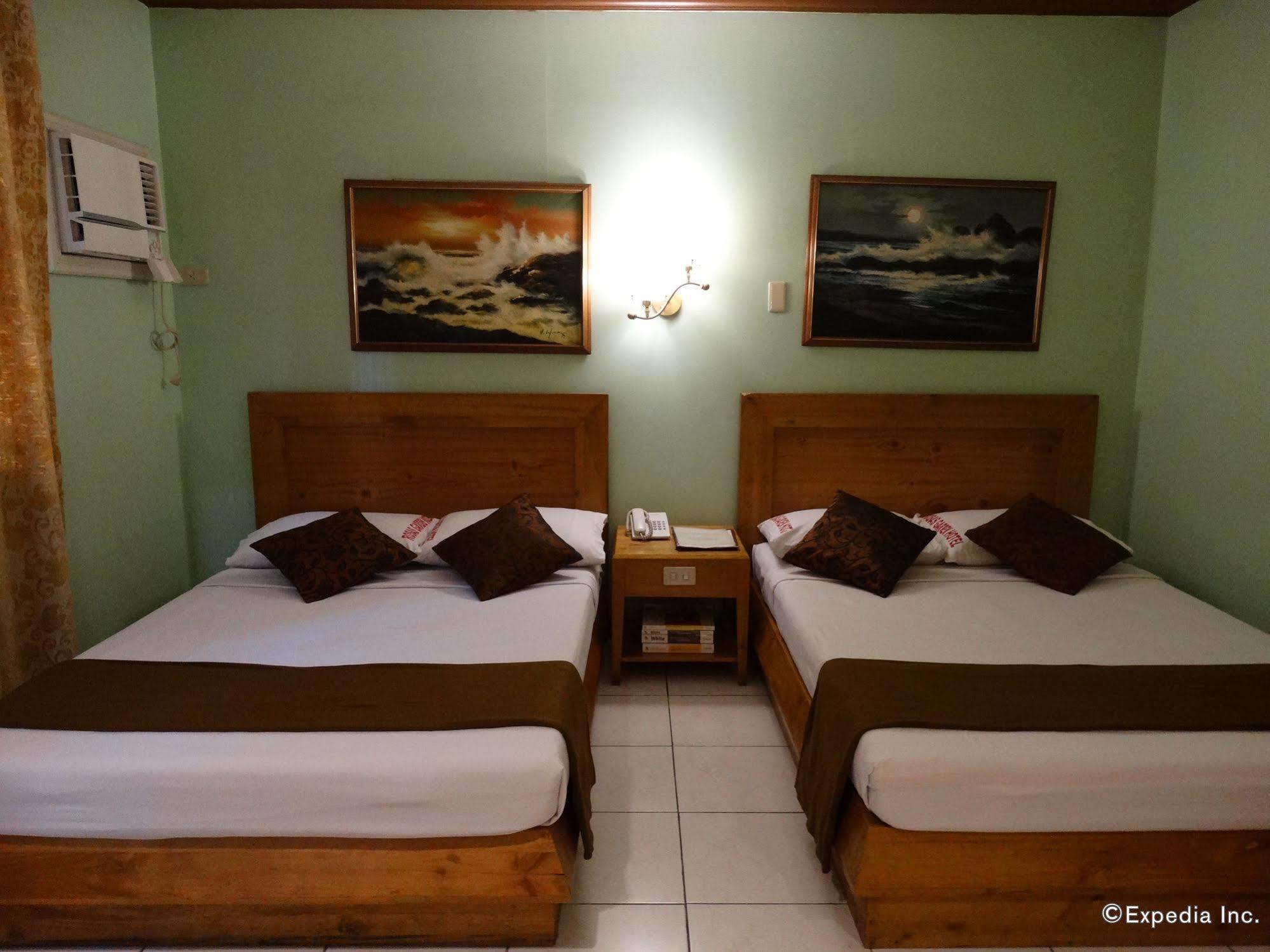 מנילה Rosas Garden Hotel מראה חיצוני תמונה